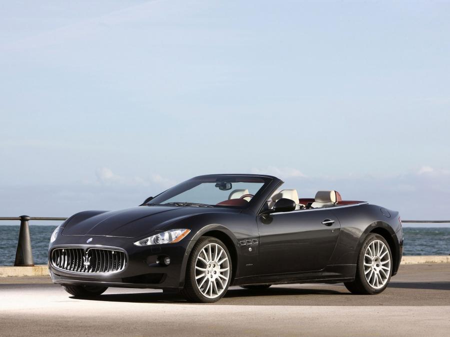  Maserati GranCabrio 2010 года  (фото 86 из 101)